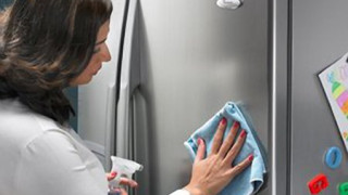 Các bước đơn giản để vệ sinh tủ lạnh