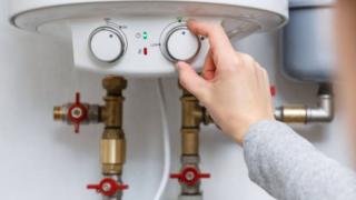 Chọn dung tích bình nóng lạnh 15l-30l cho gia đình 2-4 người