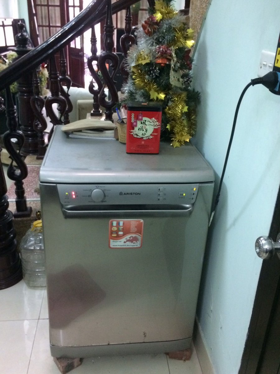 Trung bảo hành máy rửa bát Ariston tại Hà Nội