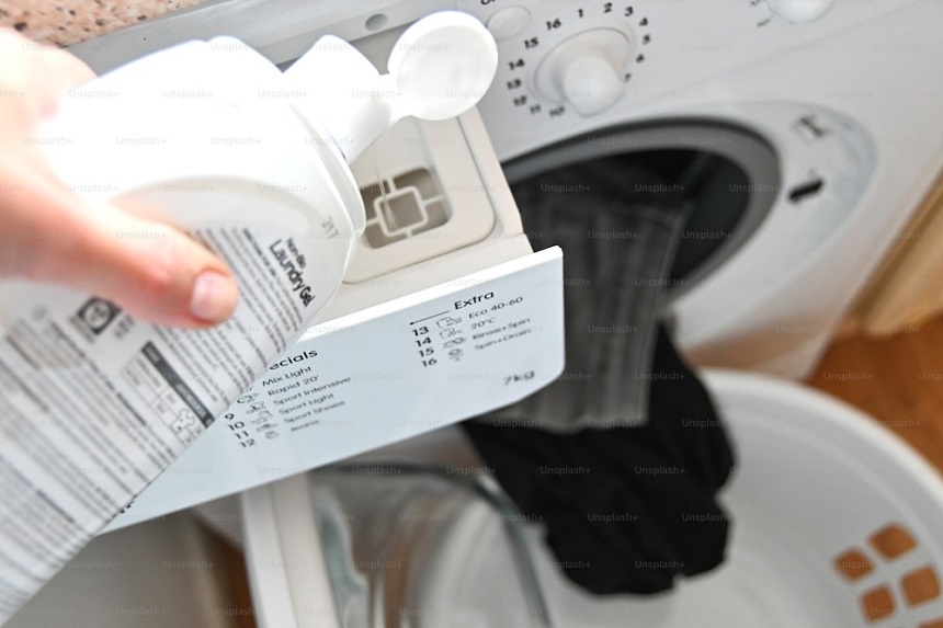 Sử dụng lượng chất tẩy rửa phù hợp cho máy giặt